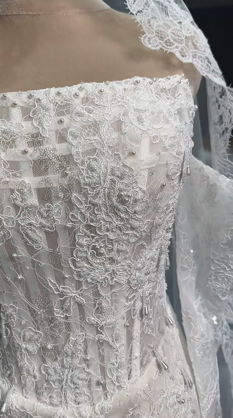 Timeless Strapless Mermaid Wedding Dress Lace Bridal Gown White Bridal Dress ED07973