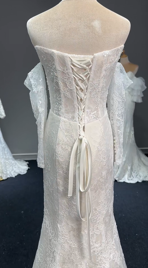 Robe de mariée sirène sans bretelles intemporelle en dentelle, robe de mariée blanche ED07973