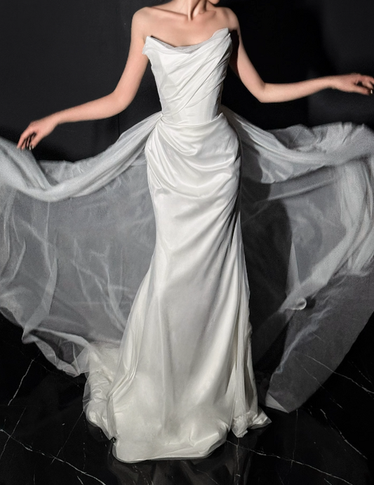 Timeless Strapless Sheath Wedding Dress Tulle Bridal Gown White Bridal Dress ED07974