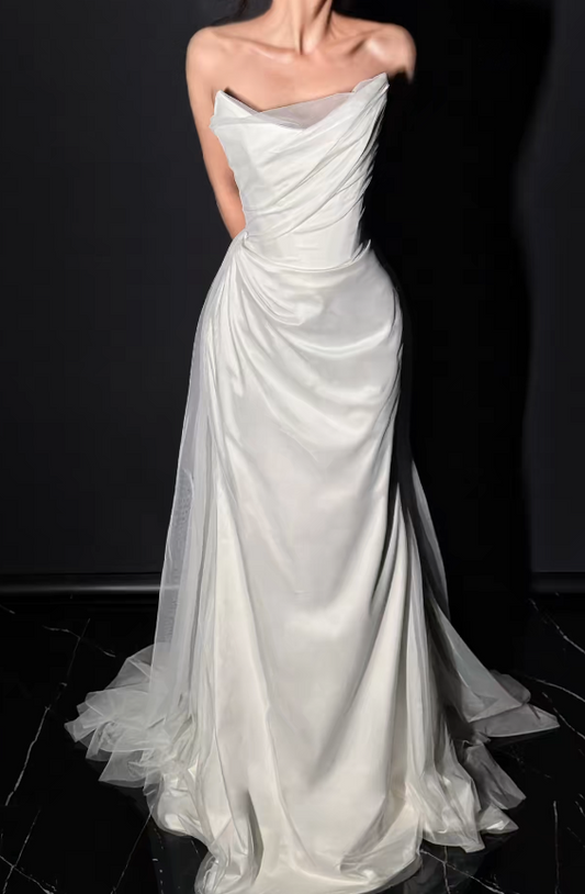 Timeless Strapless Sheath Wedding Dress Tulle Bridal Gown White Bridal Dress ED07974