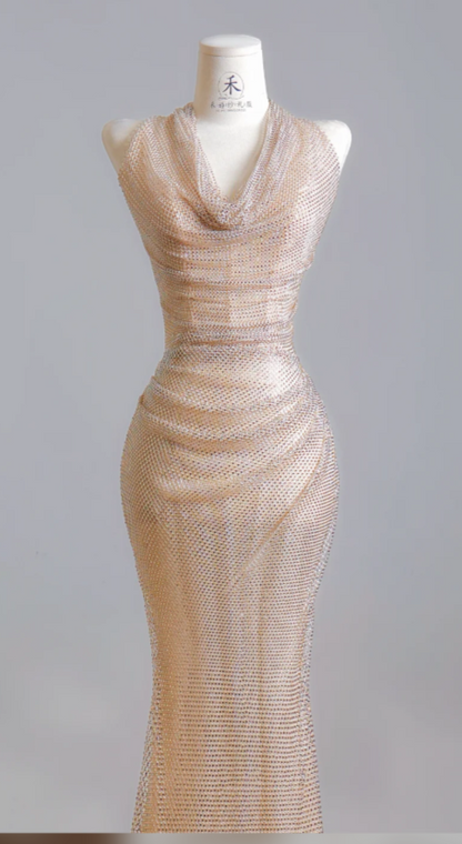 Robe de soirée longue fourreau en mousseline de soie à licou chic avec strass, robe de bal couleur champagne ED07987