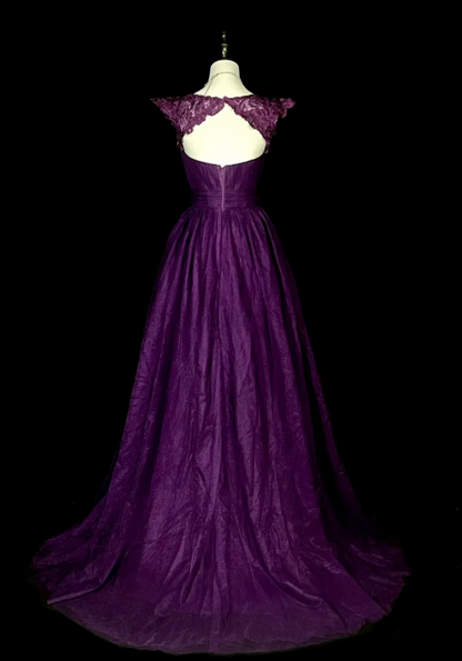 Wunderschönes A-Linien-Abendkleid aus Satin mit Trägern, lila Ballkleid ED08017