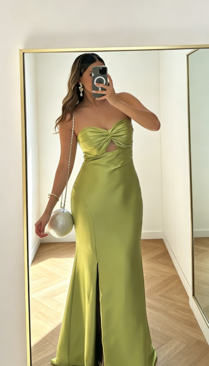 Robe de soirée longue satin vert émeraude fourreau élégant ED08074