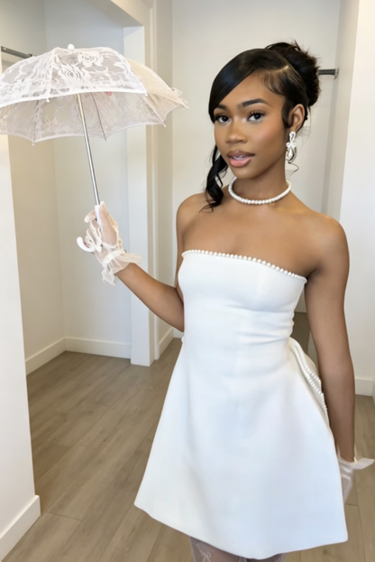 Robe de soirée courte blanche chic fourreau bustier pour anniversaire ou remise de diplôme en satin ED08088