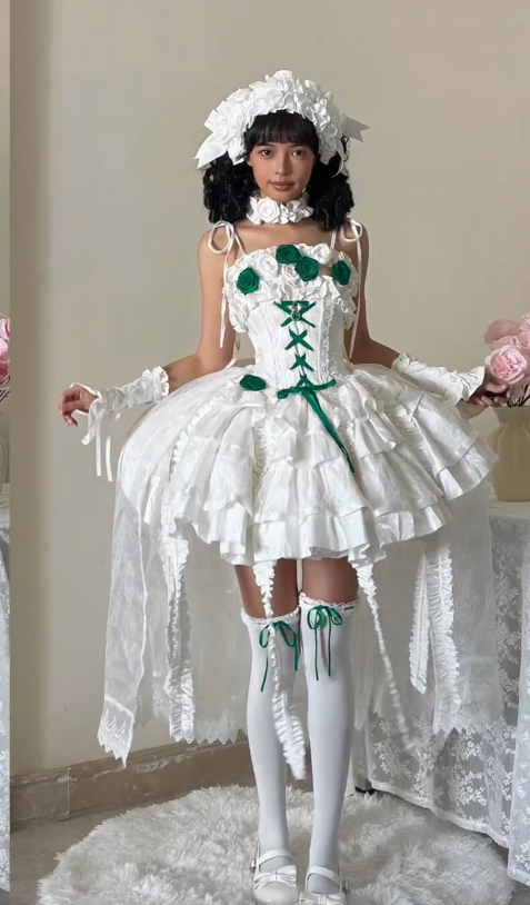 Robe d'anniversaire à fines bretelles en satin avec applique, style Lolita, tenue de soirée blanche ED08113
