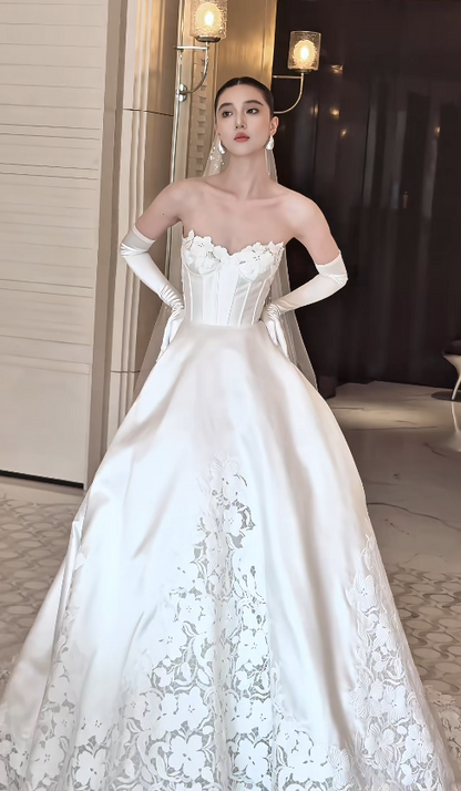 Timeless Sweetheart A-Line Wedding Dress White Bridal Gown Satin Bridal Dress ED08194