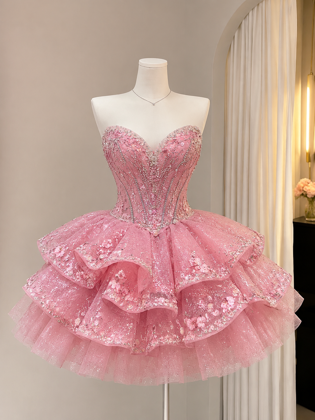 Feenhaftes, kurzes Ballkleid in Pink, Sweetheart A-Linie, Geburtstagskleid, Perlen-Tüll-Heimkehrkleid ED08207