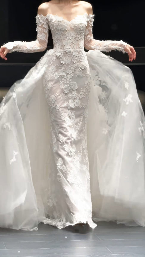 Modest Off-shoulder Sheath Wedding Dress Tulle Applique Bridal Gown ED08216 White Bridal Dress ED08216