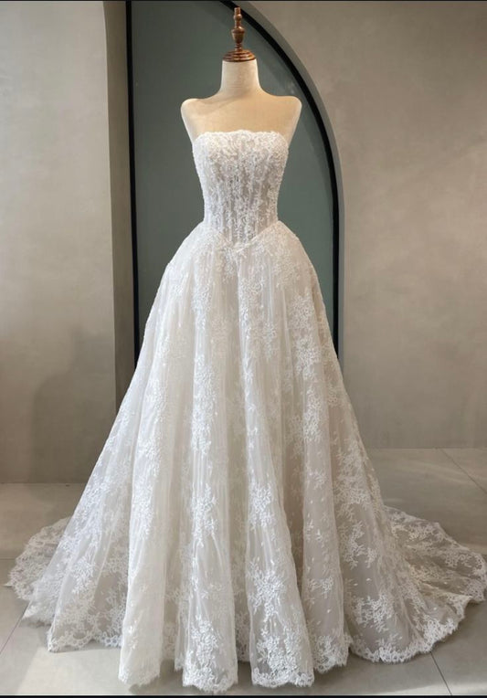 Timeless Strapless A-Line Wedding Dress Lace Bridal Gown White Bridal Dress ED08224