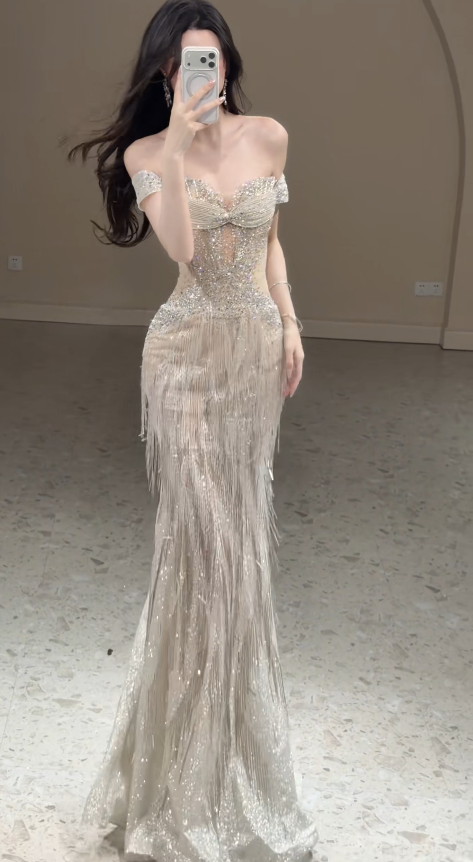 Chic Champagne Prom Dress Off-shoulder Sheath Tulle Beaded Long Evening Dress  ED08268