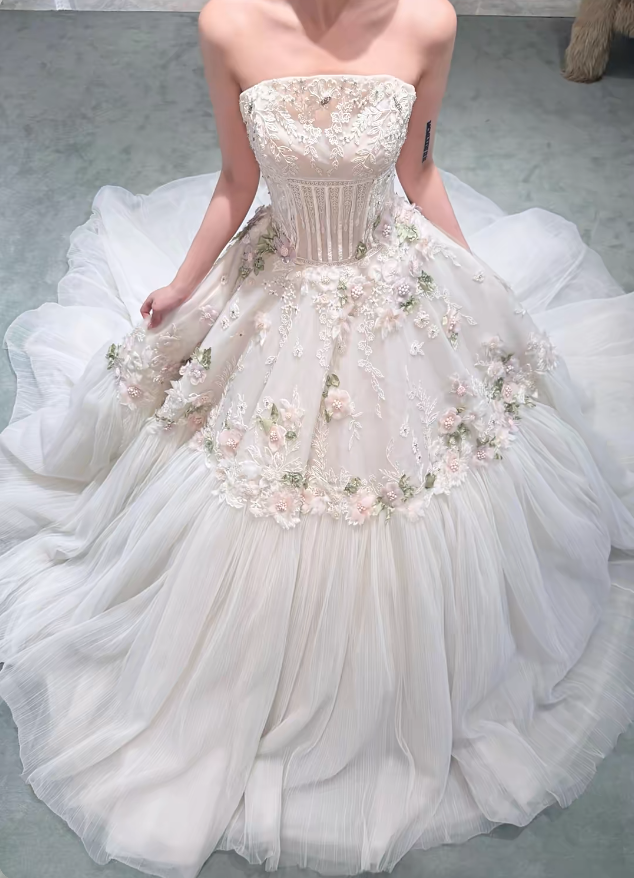 Modest Strapless A-line Wedding Dress Applique White Birdal Gown Tulle Bridal Dress ED08271