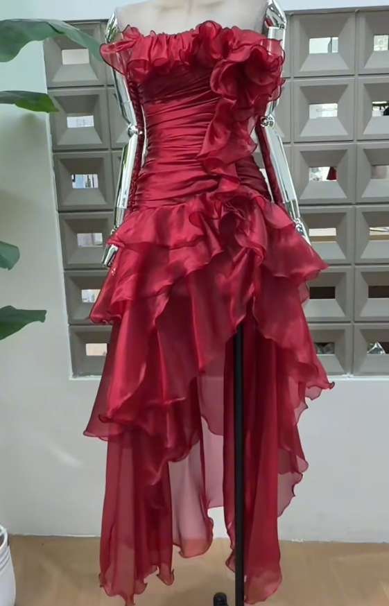 Einfaches trägerloses Partykleid Etui-Elfenbeinkleid zum Geburtstag Ärmelloses Chiffon-Heimkehrkleid ED08289