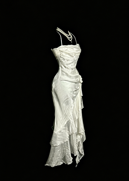 Einfaches Neckholder-Partykleid, Etui-Weißes Geburtstagskleid, Ärmelloses Chiffon-Heimkehrkleid ED08291