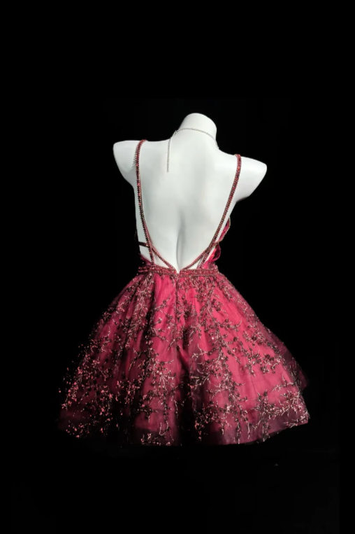 Wunderschönes Spaghettiträger-Partykleid A-Linie Burgund Geburtstagskleid Ärmelloses Applikationen Tüll Abschlussballkleid ED08290