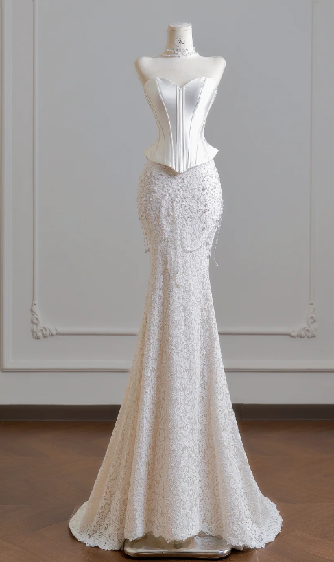 Robe de mariée sirène chic en satin et dentelle pour mariée ED08325
