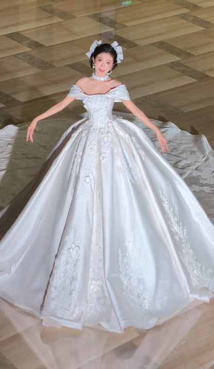 Chic Off-shoulder A-Line Wedding Dress  Satin Applique Bridal Gown White Bridal Dress ED08326