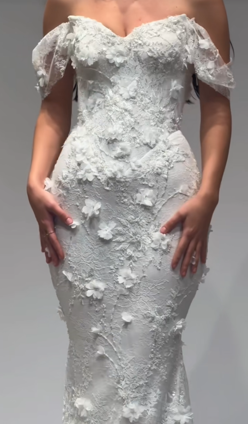 Classy White Wedding Dress Off-shoulder Mermaid Bridal Gown Appliques Lace Bridal Dress ED08357