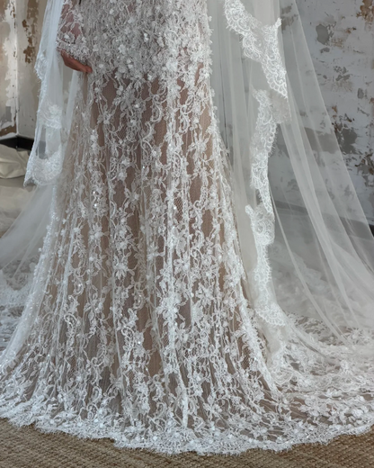 Classy White Wedding Dress Off-shoulder Sheath Bridal Gown Applique Lace Bridal Dress ED08363