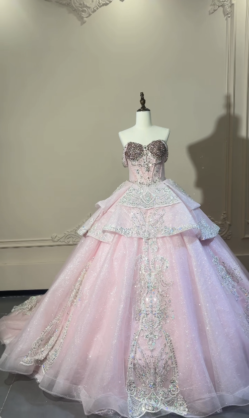 Gorgeous Off-shoulder Ball Gown Quinceanera Dress Tulle Beaded Pink Sweet 16 Dress ED08372