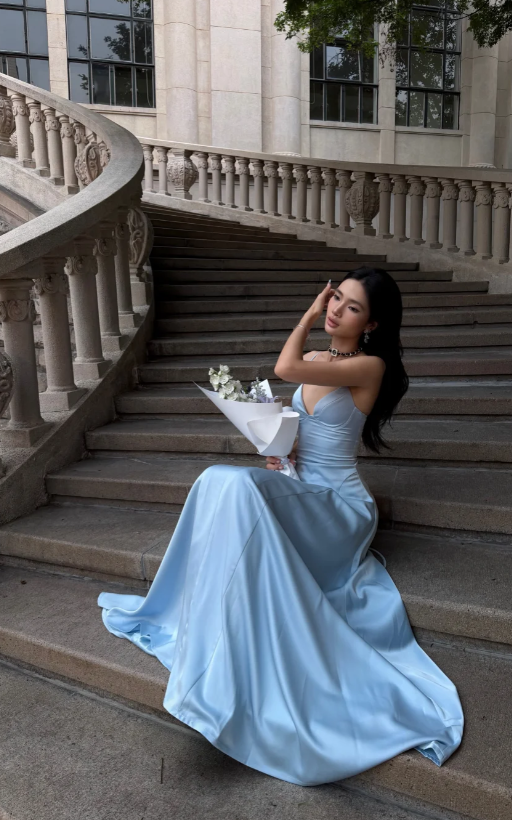 Elegantes blaues Ballkleid Spaghettiträger Etui Satin Langes Abendkleid ED08409-1