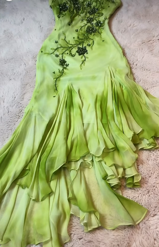 Chic Spagehtti Straps Sheath Beaded Chiffon Long Evening Dress Green Prom Dress  ED08458