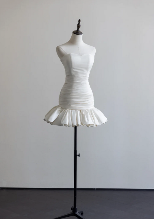 Robe de bal élégante blanche, bretelles spaghetti, coupe fourreau, en satin, pour anniversaire, sans manches, robe de soirée de remise de diplôme ED08483