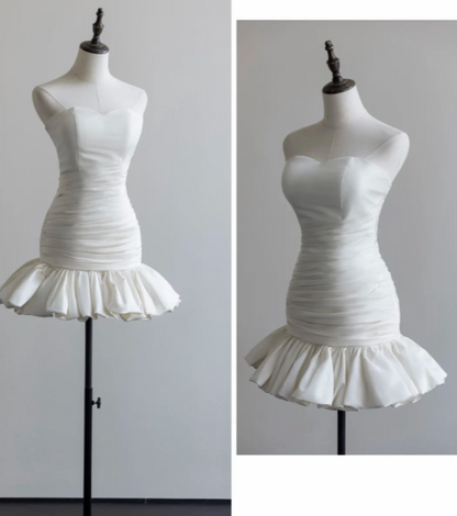 Elegant White Homecoming Dress Spaghetti Straps Sheath Satin Birthday Dress Sleeveless Graduation Party Dress ED08483