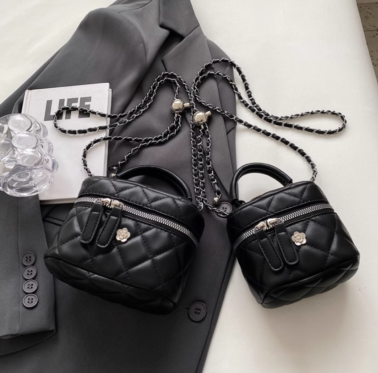 Sac bandoulière mini chaîne brodé diamant, sac carré à bandoulière simple ED0854