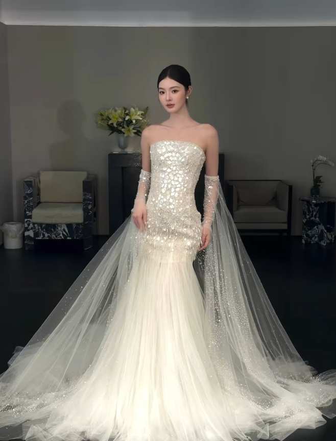 Elegant Strapless Mermaid Wedding Dress Tulle Bridal Dress White Bridal Gown ED08664