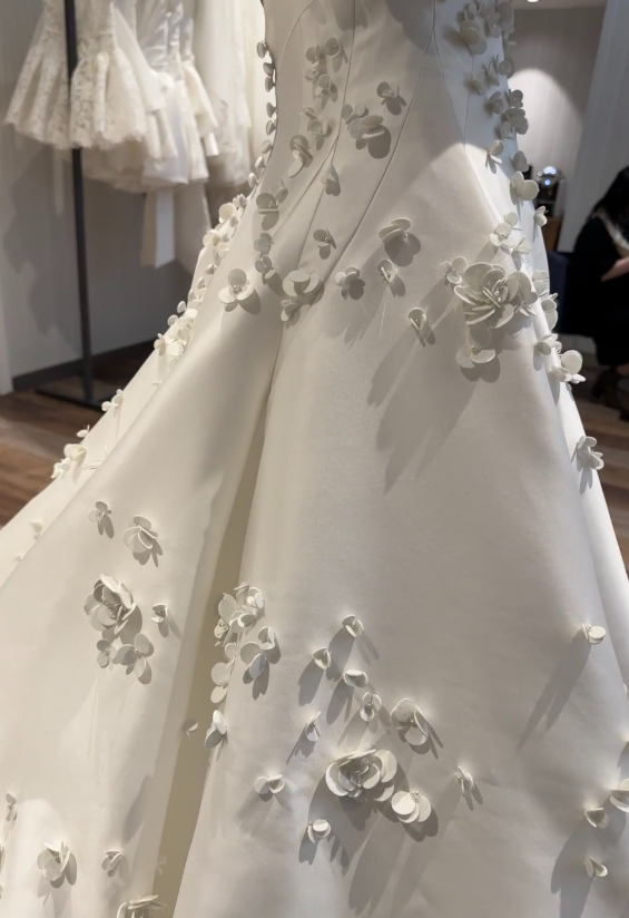 Elegant Sweetheart A-Line Wedding Dress Satin Bridal Dress White Bridal Gown ED08676