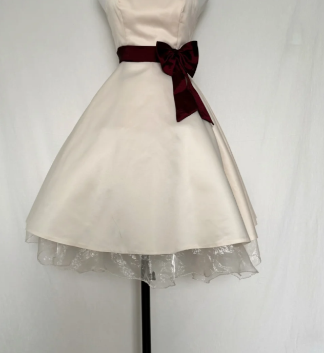 Fashion Ivory Homecoming Dress Straps A-Line Chiffon Summer Vacation Dress Sleeveless  Party Dress ED08708