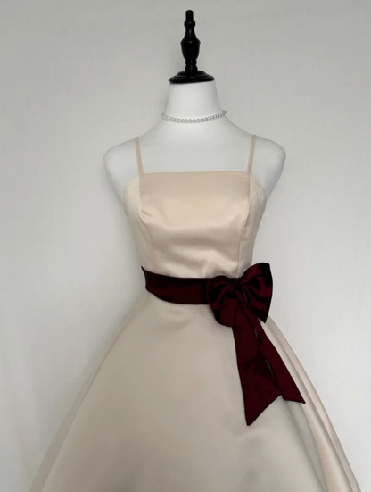Fashion Ivory Homecoming Dress Straps A-Line Chiffon Summer Vacation Dress Sleeveless  Party Dress ED08708