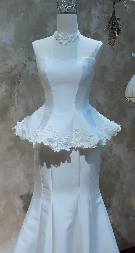 Modest White Sheath Wedding Dress Strapless Bridal Gown Satin Bridal Dress ED08820