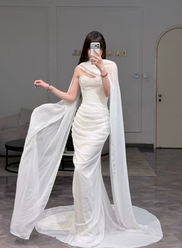 Modest White Sheath Wedding Dress Sweetheart Bridal Gown Chiffon Applique Bridal Dress ED08823