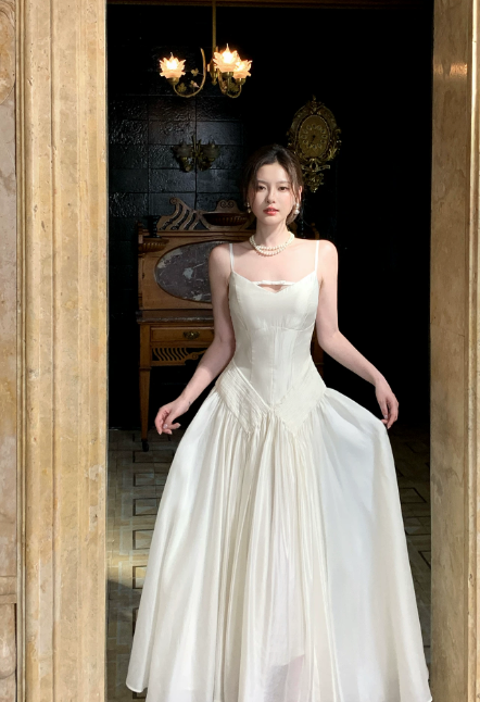 Robe longue d'été chic à bretelles spaghetti, en mousseline, coupe trapèze, robe de bal blanche ED08899