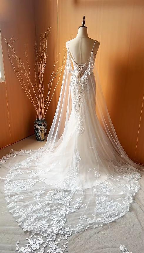 Modest Mermaid Wedding Dress White Lace Bridal Dress Spaghetti Straps Bridal Gown ED08912