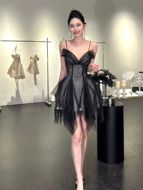Fashion A-Line Spaghetti Straps Birthday Dress Black Hoco Dress Tulle Short Prom Dress ED08929