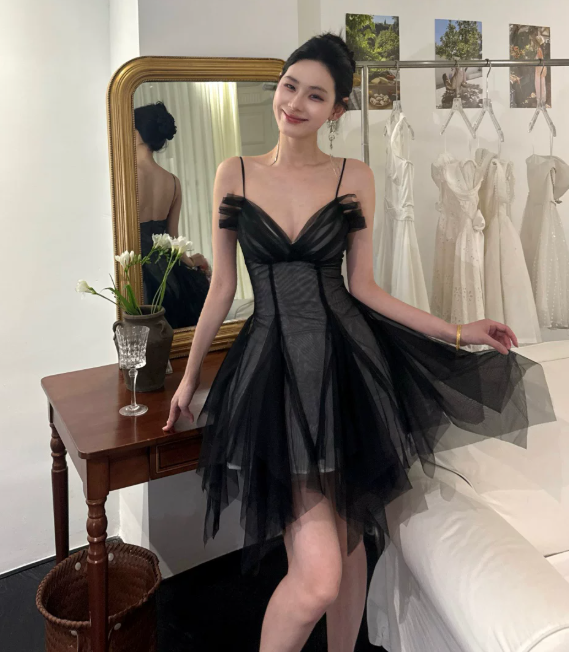 Fashion A-Line Spaghetti Straps Birthday Dress Black Hoco Dress Tulle Short Prom Dress ED08929