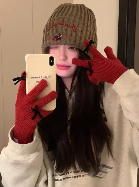 Bowknot Touch Screen Warm Gloves ED0897
