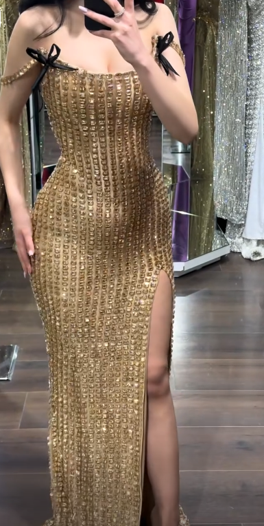 Elegant Tulle Beaded Evening Dress Long Gold Dress for Party Off-shoulder Sheath Fomral Dress with Slit ED08982