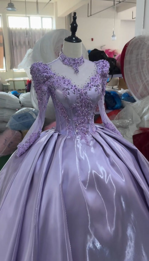 Gorgeous Purple Sweet 16 Dress Satin Ball Gown Quinceanera Dress Sweetheart Princess Dress ED08999
