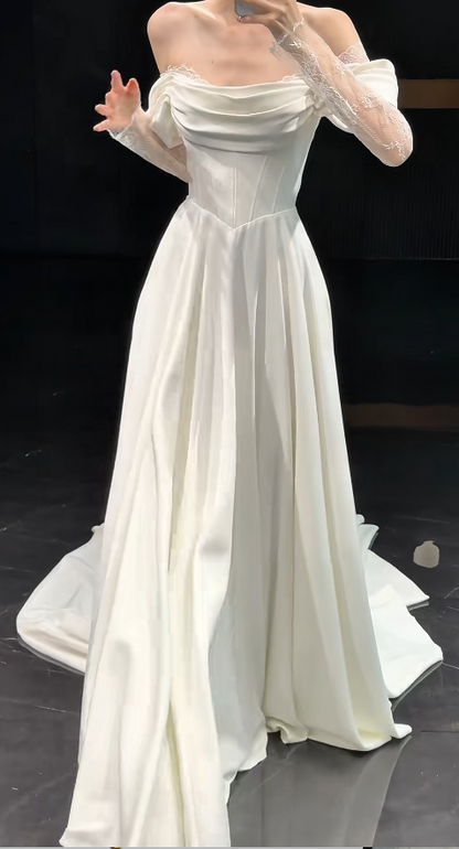 Dezentes Off-Shoulder A-Linien Hochzeitskleid Satin Brautkleid Weißes Brautkleid ED09006