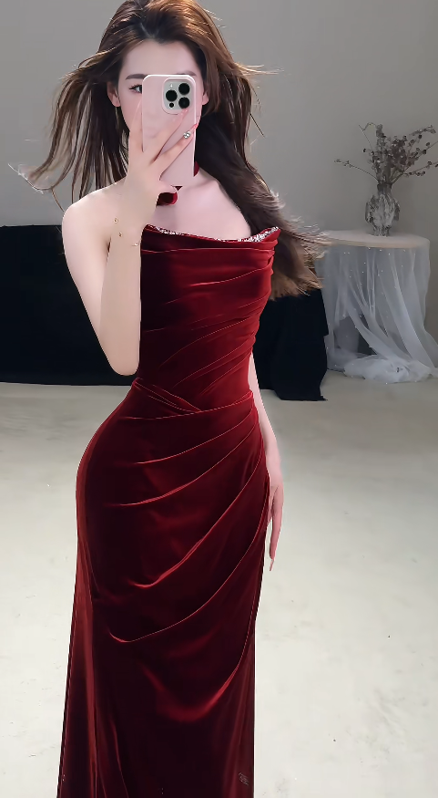 Elegant Burgundy Long Evening Dress Strapless Sheath Formal Dress Velvet Dress for Party ED09027