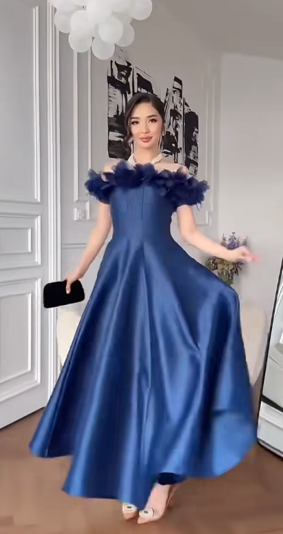 Chic Navy Blue Long Evening Dress Off-shoulder A-Line Formal Dress Satin Dress for Graduation ED09031