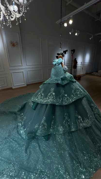Wunderschönes Jade Quinceañera Kleid Off-Shoulder Ballkleid Pailletten Tüll Sweet 16 Kleid ED09058