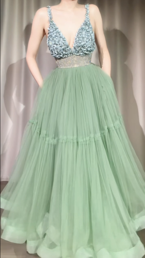 Vintage Green Prom Dress Straps A-Line Tulle Long Evening Dress ED09063