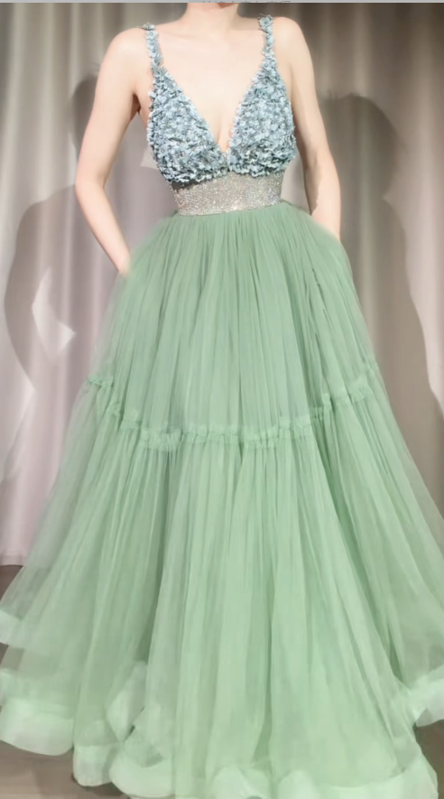 Vintage Green Prom Dress Straps A-Line Tulle Long Evening Dress ED09063