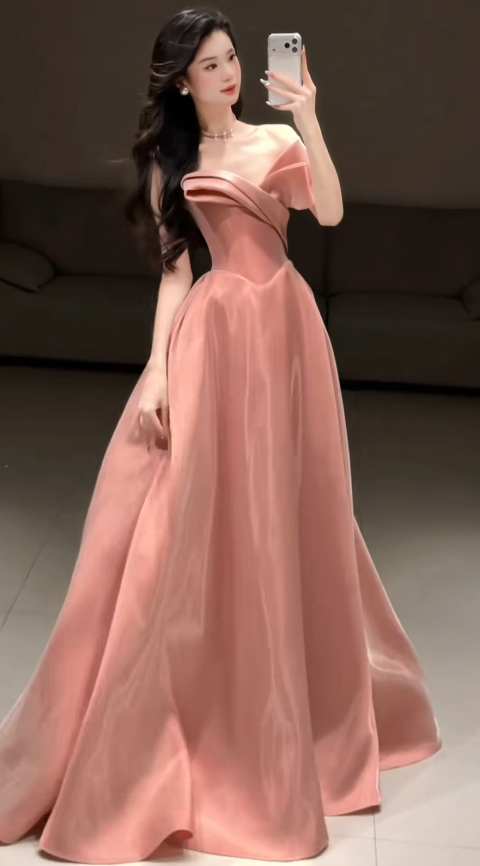 Fashion Pink Prom Dress Sweetheart A-Line Satin Long Evening Dress ED09065