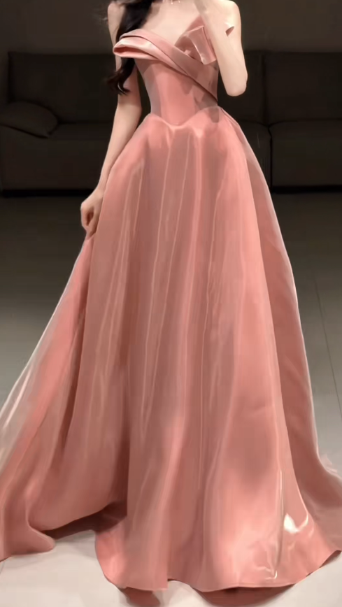 Fashion Pink Prom Dress Sweetheart A-Line Satin Long Evening Dress ED09065