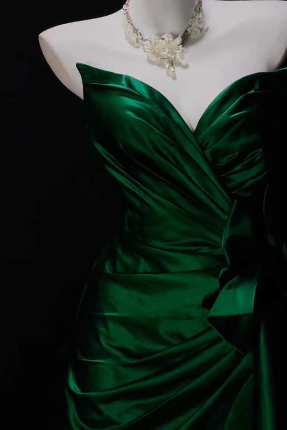 Chic Dark Green Prom Dress Sweetheart Sheath Satin Long Evening Dress  ED09070